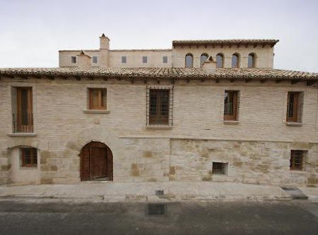 A Corona Del Reino Ejea De Los Caballeros Exterior photo